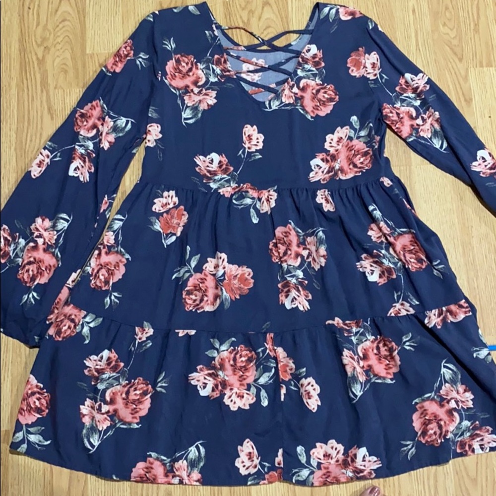 Tunic - Picture 2 of 2